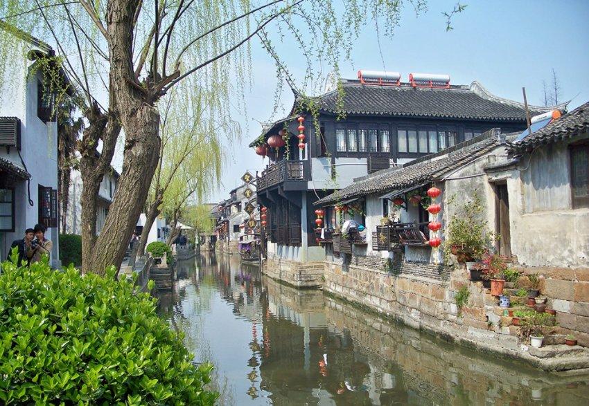 狮子座的室友特别霸道，我该怎么办？游戏画面